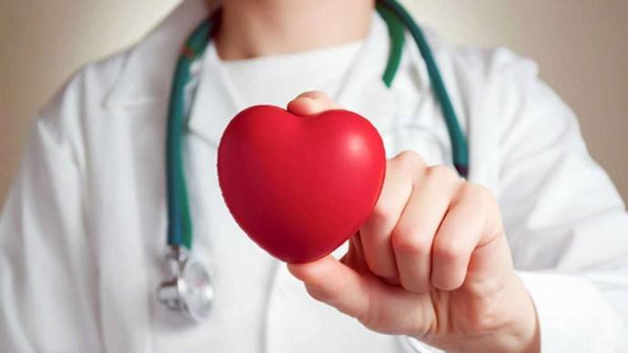 Kardiyovasküler semptomlar ve kalp hastalıklarının temel belirtileri